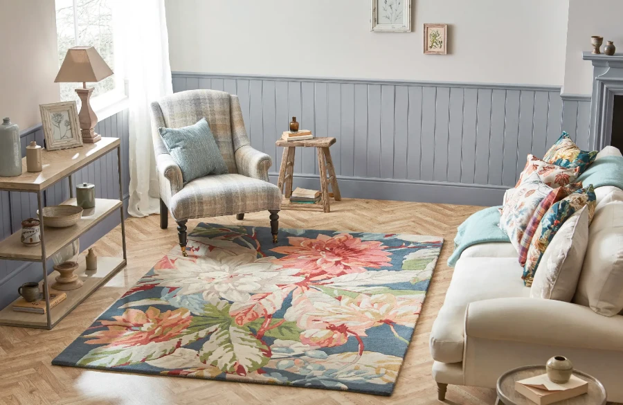 Dywan Sanderson - DAHLIA &amp; ROSEHIP 50608 Teal