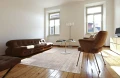 8928_CentralYellow_Roomshot3WEB.webp