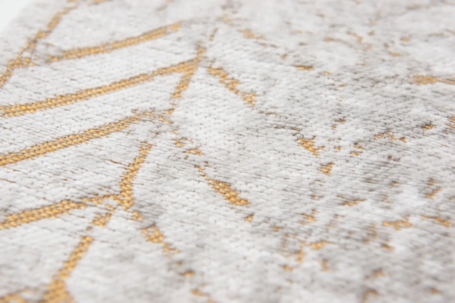 8928-CentralYellow-Detail2WEB.webp