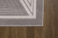 TRIAN len linen R-medium.png
