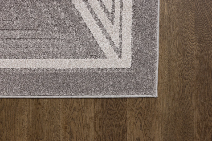 TRIAN len linen R-medium.png