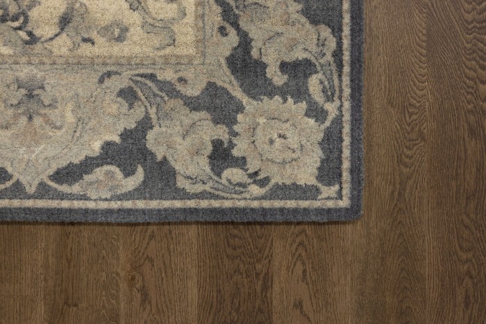 AGNUS_STAROSTA_linen_R-medium.jpg
