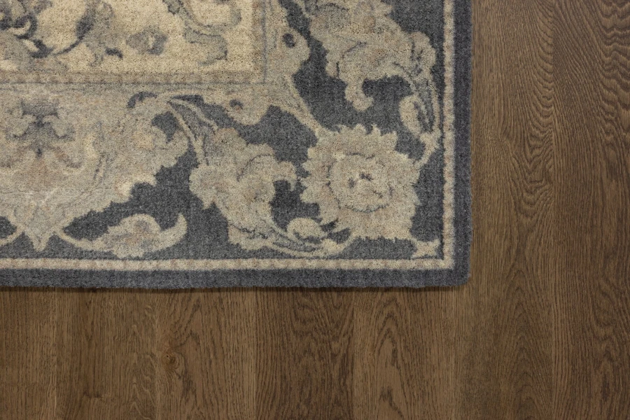 AGNUS_STAROSTA_linen_R-medium.jpg