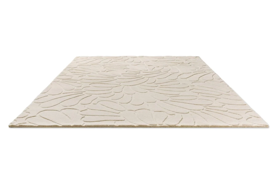 LA-coleby petals-ivory cream-078809 D hr.jpg