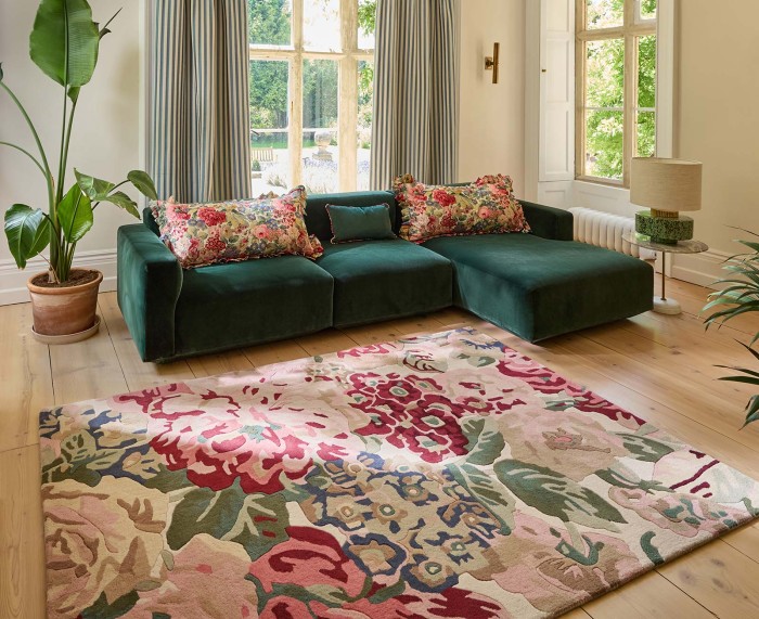 Sanderson-Rose-Peony-Red-045000-interior-B.jpg