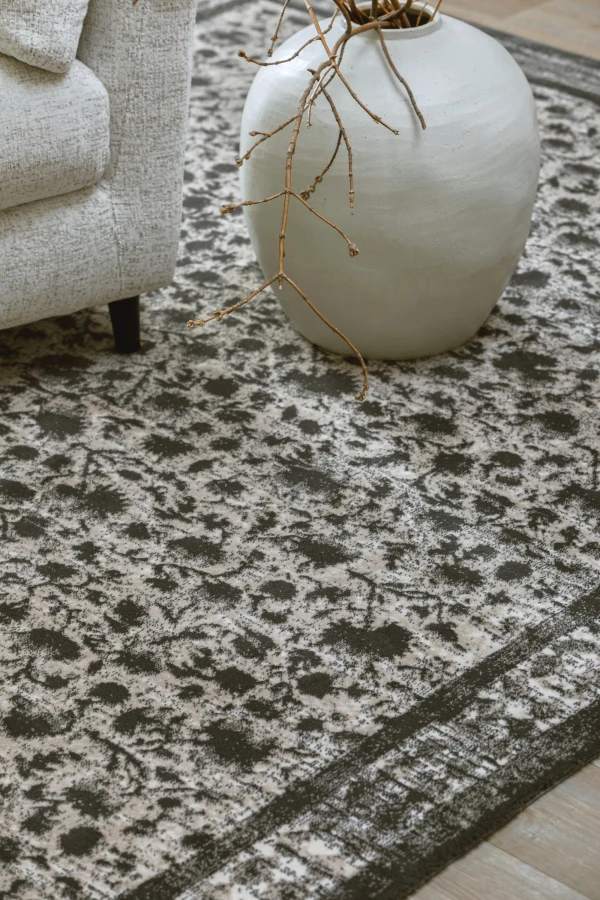 Dywan Agnella Agnus - CLASSIC Grafit